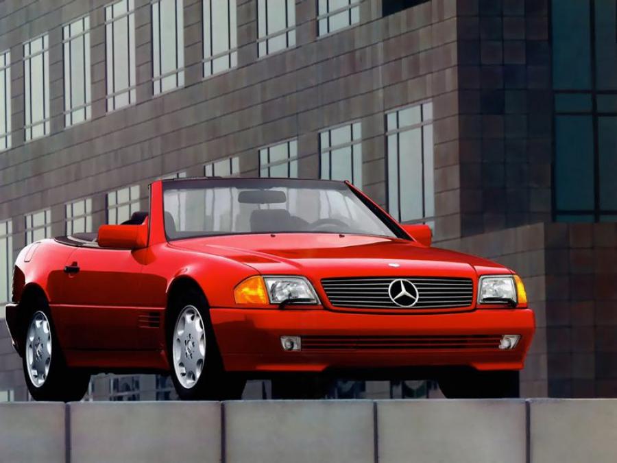  Mercedes-Benz SL500 1993 года  (фото 1 из 15)